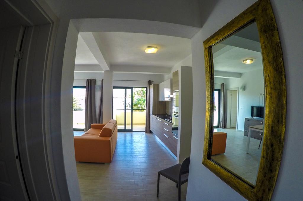 Surf House Cabo Verde ซังตามาเรีย ภายนอก รูปภาพ